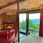 Anemoessa Guest house