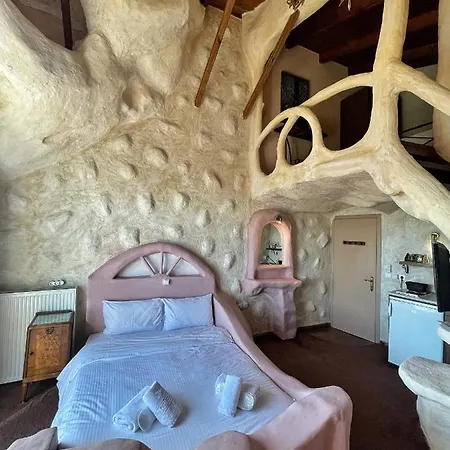 Anemoessa Synikia Mesi Trikalon