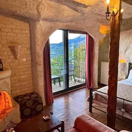 Guest house Anemoessa