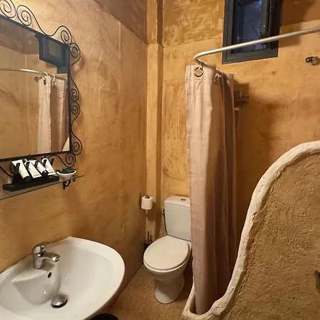 Anemoessa Guest house