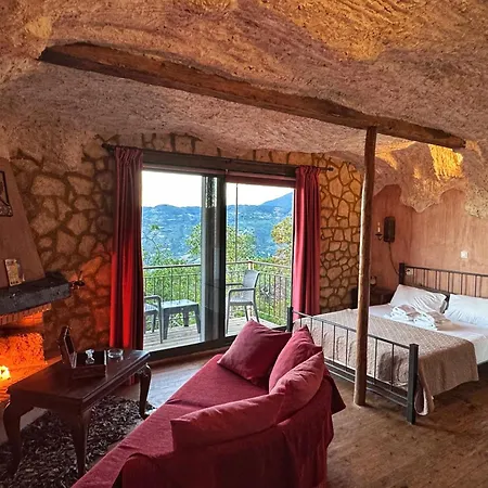 Guest house Anemoessa