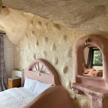 Anemoessa Guest house