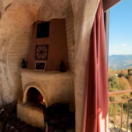 Anemoessa Guest house 4*