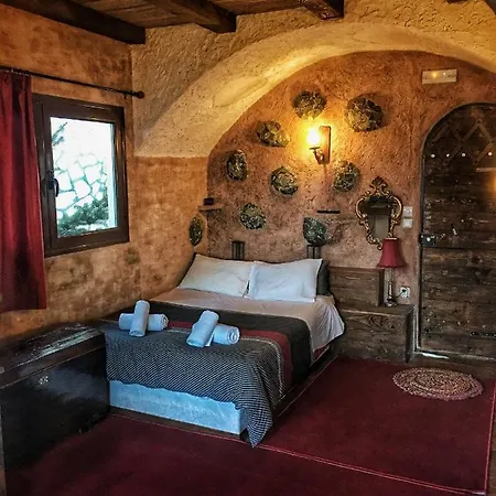 Guest house Anemoessa *
