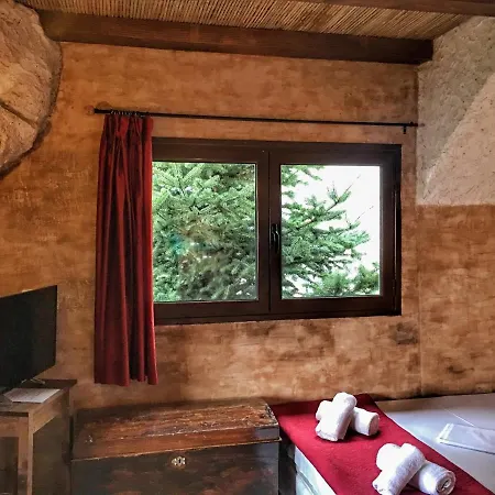 Guest house Anemoessa *
