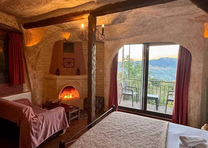 Anemoessa Синикия-Меси-Трикала