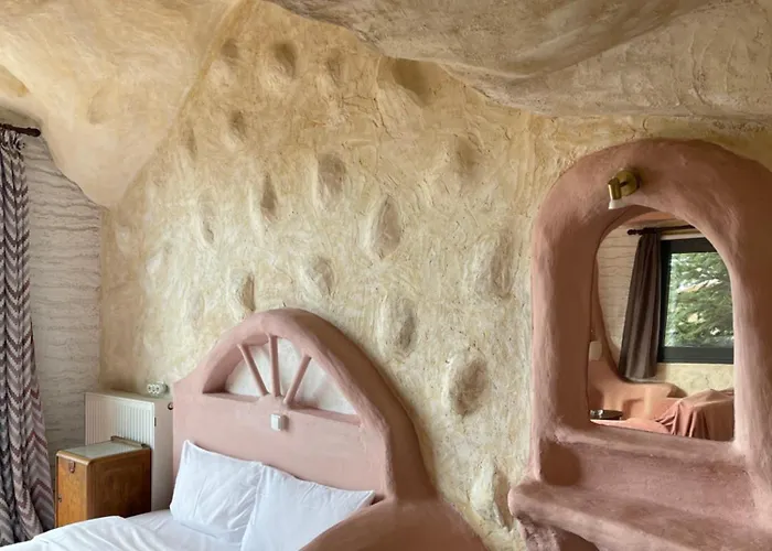 Anemoessa Πανσιόν