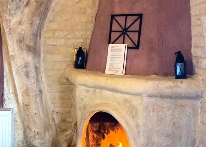 Πανσιόν Anemoessa 4*