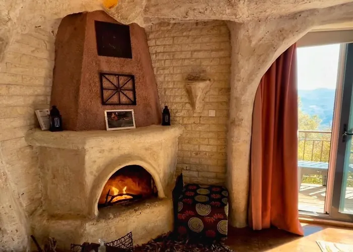 Anemoessa Πανσιόν